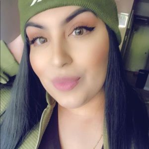 Meet your Posher, Suzzy